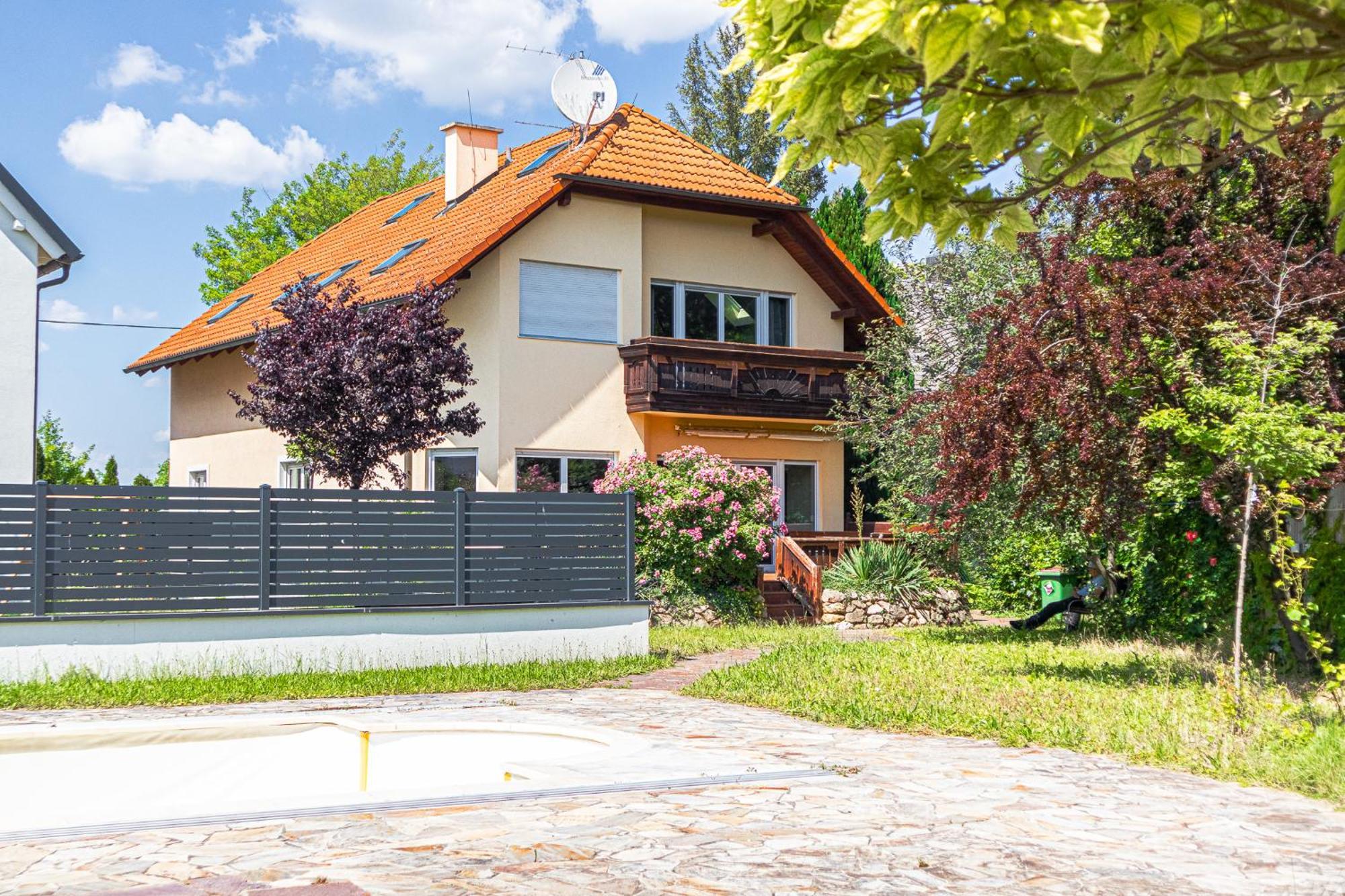 Exquisite In Shared With Garden & Parking * Wien